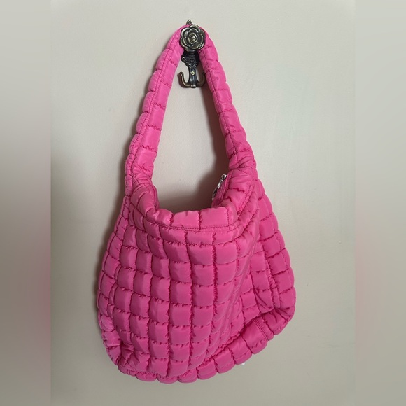NWT FREE PEOPLE FP Movement Quilted Carryall Bubble Gum - Picture 7 of 9